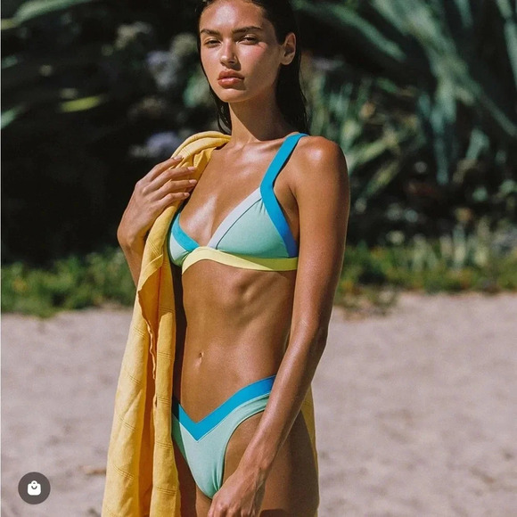 NWT OneOne Swimwear SET Bikini Phi Phi Green Blue Kameron Jesse Cheeky New Small - Picture 3 of 8